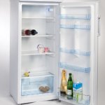 Comfee-KS-140-Khlschrank-A-142-cm-Hhe-1314-kWhJahr-3-Glas-Abstellflchen-Obst-und-Gemseschublade-0-0