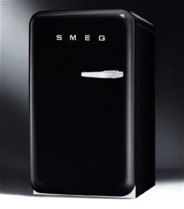 Smeg-FAB10HLNE-Standgert-Flaschenkhlschrank-Schwarz-Minibar-Retro-A-0